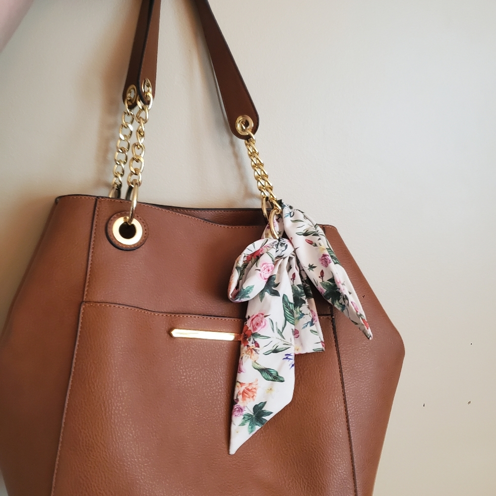 Huge Steve Madden bag with scarf.